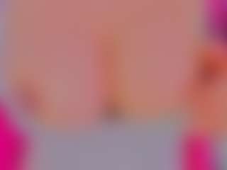 Live cam show with GiseleAlid - Oil on Camiplay Live