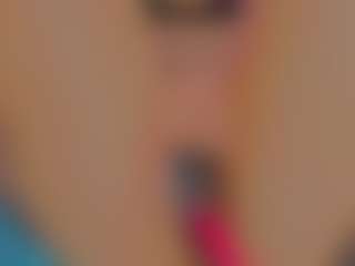 Live cam show with GiseleAlid - Tittyfuck on Camsoda