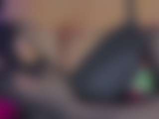 Live cam show with GiseleAlid - Tongue on liverealitysex.com