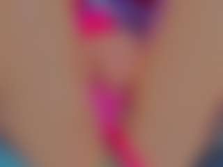 Live cam show with GiseleAlid - Tongue on luckytryst.com