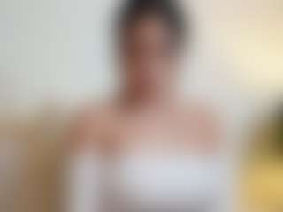Live cam show with Amy - Small Ass on crypto-cams
