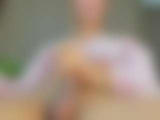 Antonella_bigcock01