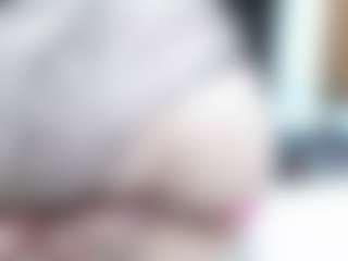Live cam show with DEMONIC SUCCUBUS - Gape on Milf Play