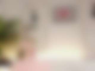 Live cam show with Brianaa-Hot - Gray Eyes on Camiplay Live