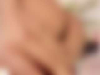 Brianaa-Hot's Live Sex Cam Show