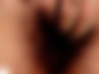 Live cam show with Brianaa-Hot - Body Massage on Big Tits