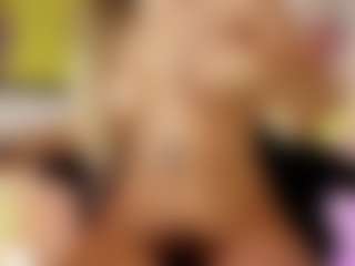 Brianaa-Hot's Live Sex Cam Show