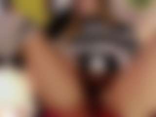 Live cam show with Brianaa-Hot - Big Tits on SmokeAndPoke