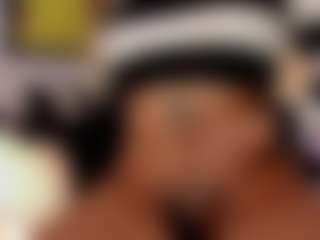 Live cam show with Brianaa-Hot - Teen (18+) on boobsie.com