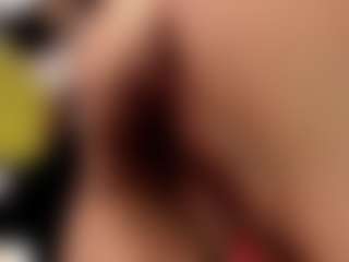 Live cam show with Brianaa-Hot - Blonde Hair Teen (18+) on UwU Esports
