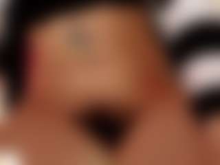 Live cam show with Brianaa-Hot - Blonde Hair Teen (18+) on Camversity