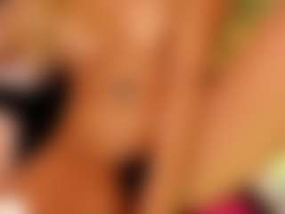 Brianaa-Hot's Live Sex Cam Show