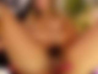 Brianaa-Hot's Live Sex Cam Show
