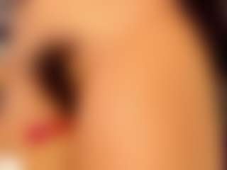 Live cam show with Brianaa-Hot - Body Massage on Mixed Magazine Live
