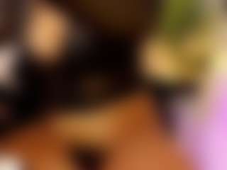 Live cam show with Brianaa-Hot - Full Nudity on livesuperchat.net
