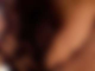 Brianaa-Hot's Live Sex Cam Show