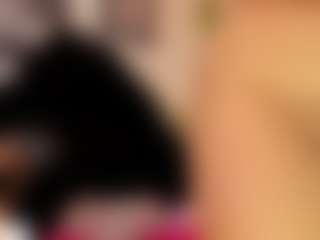 Live cam show with Brianaa-Hot - Hairy Pussy on AdultVida.com
