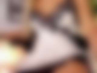 Brianaa-Hot's Live Sex Cam Show