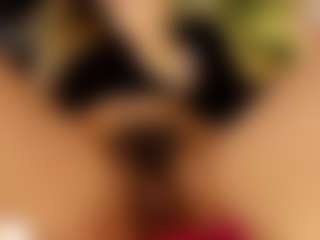 Brianaa-Hot's Live Sex Cam Show