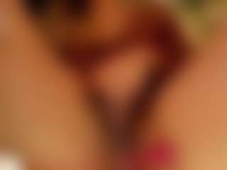 Live cam show with Brianaa-Hot - Gray Eyes on StripNow