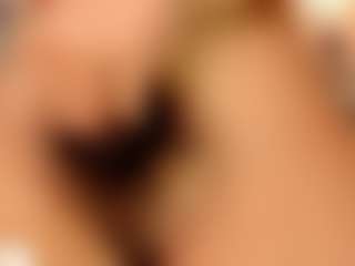 Live-Cam-Show mit Brianaa-Hot - Foot Fetish Blonde Hair auf Camsoda