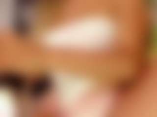 Brianaa-Hot's Live Sex Cam Show