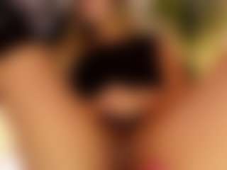 Brianaa-Hot's Live Sex Cam Show