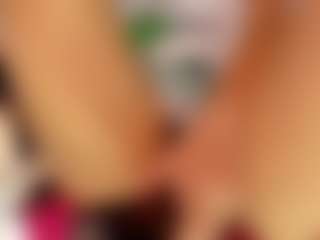 Brianaa-Hot's Live Sex Cam Show