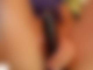 Brianaa-Hot's Live Sex Cam Show