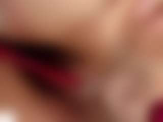 Brianaa-Hot's Live Sex Cam Show