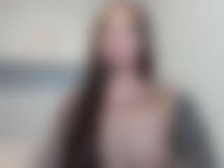 LANA MILF webcam performer live streaming
