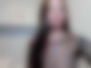 Live cam show with LANA - MILF on live18s.com
