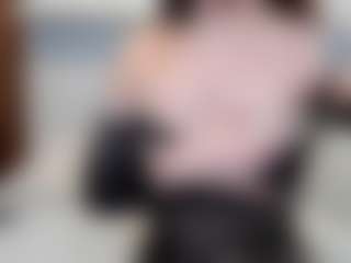 Live cam show with LANA - Middle Aged on CamwithHer
