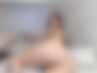 Live cam show with LANA - Fingers on Chatstar