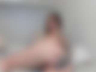 LANA's Live Sex Cam Show
