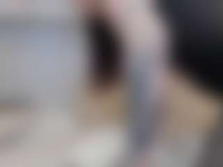 LANA's Live Sex Cam Show