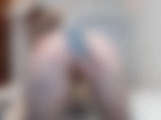 LANA's Live Sex Cam Show