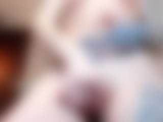 Live cam show with LANA - Butt Plug on CamSodaAdn