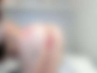 Live cam show with LANA - Cowgirl on madthumbs