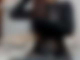 Live cam show with LANA - Skinny on Fling VIP Chat