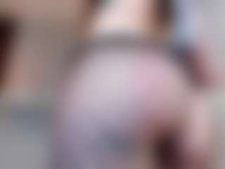 LANA's Live Sex Cam Show