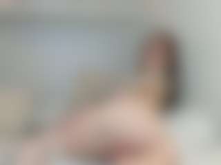 Live cam show with LANA - Small Tits Teen (18+) on Fling VIP Chat