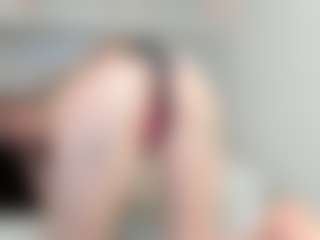 Live cam show with LANA - Natural on eurowanks.com