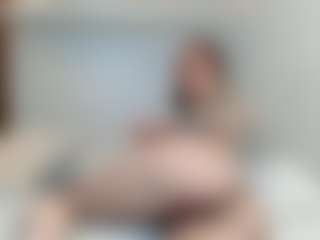 Live cam show with LANA - Erotic Dance on CamSodaAdn