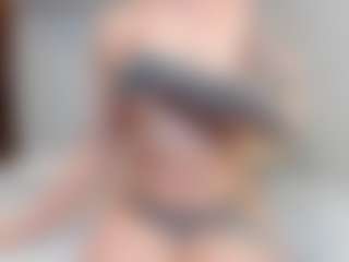 LANA's Live Sex Cam Show