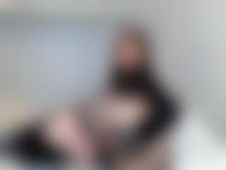 Live cam show with LANA - Toys Middle Aged on makecum.org