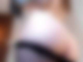 LANA's Live Sex Cam Show