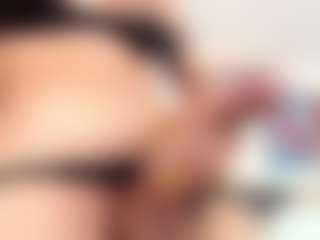 Live cam show with bigcockxxforyou - Tease on Camsoda