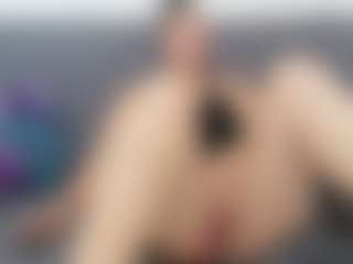 abbeyk11 MILF webcam performer live streaming