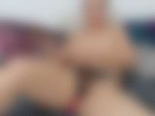 Live cam show with abbeyk11 - Big Tits MILF on fapnchat